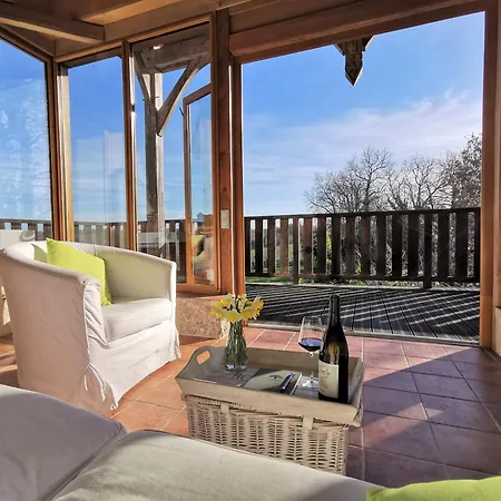 Apartment Luxury Self-catering Homes With Salt Water Pool On Organic Vineyard In France