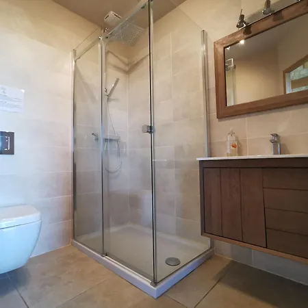 Luxury Self-catering Homes With Salt Water Pool On Organic Vineyard In France *