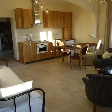 Luxury Self-catering Homes With Salt Water Pool On Organic Vineyard In France * Saussignac